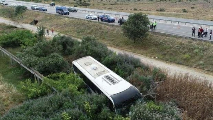 Çanakkale'de yolcu otobüsü yoldan çıktı: 7 kişi yaralandı!