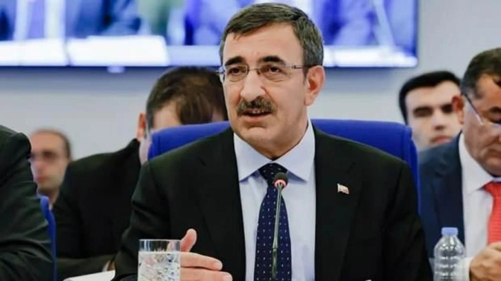 Cevdet Yılmaz: Kadınsız kalkınma da demokrasi de yarım kalır