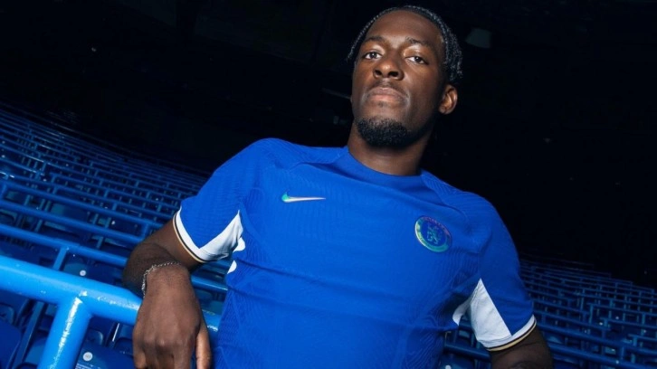 Chelsea, Monaco'dan Axel Disasi'yi transfer etti