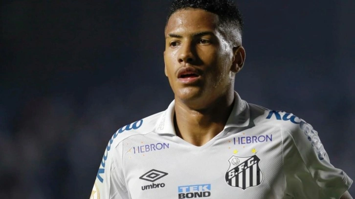 Chelsea, Santos'tan Angelo Gabriel'i transfer etti