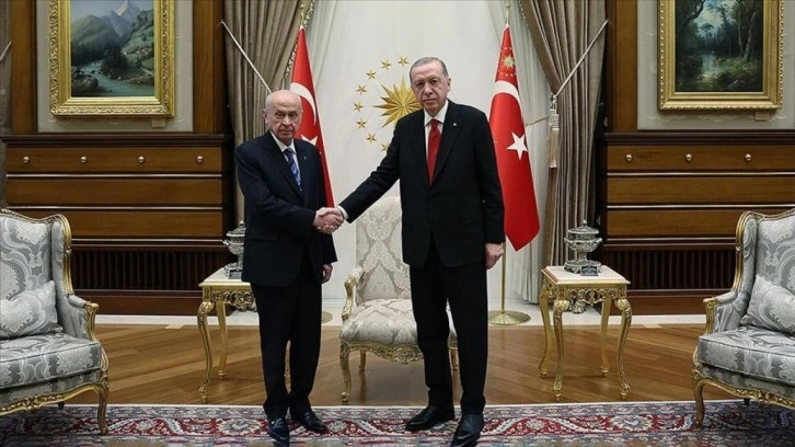 Cumhurbaşkanı Erdoğan, Bahçeli ve diğer siyasi parti liderlerini kabul etti