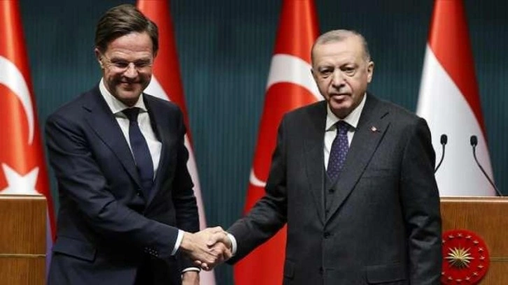 Cumhurbaşkanı Erdoğan, Hollanda Başbakanı Mark Rutte ile telefonda görüştü