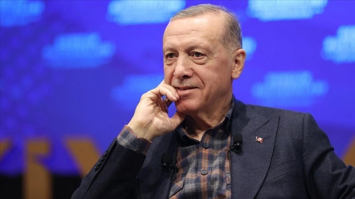 Cumhurbaşkanı Erdoğan: Karne sevinci yaşayan yavrularımızı tebrik ediyor, iyi tatiller diliyorum