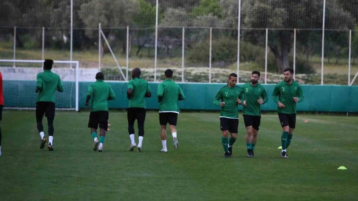 Denizlispor'da 6 oyuncuya sezon sonuna kadar izin verildi