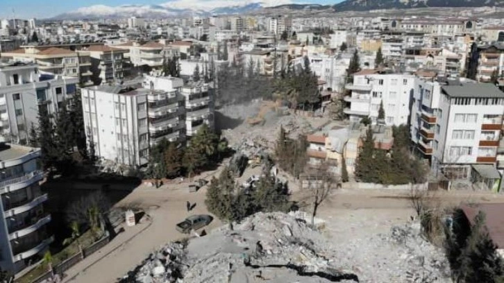 Depremde ağır yara almıştı! Şehir taşınacak!