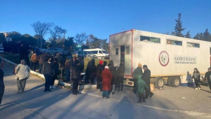 Depremden etkilenen 5 ildeki 8 seyyar eczanenin konum bilgileri