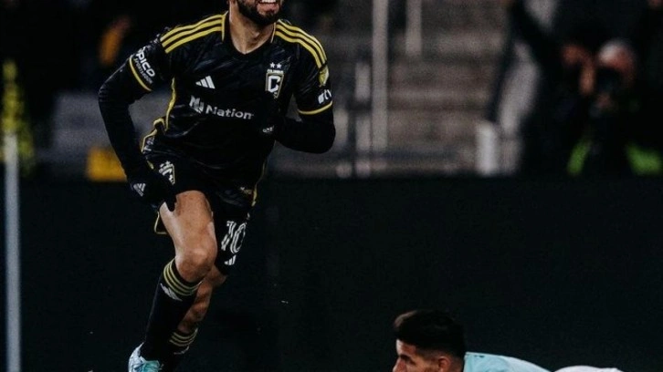 Diego Rossi, MLS'te parlamaya devam ediyor