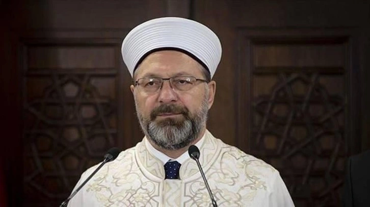 Diyanet İşleri Başkanı Ali Erbaş'tan Fatih Camii'ndeki saldırıya ilişkin açıklama