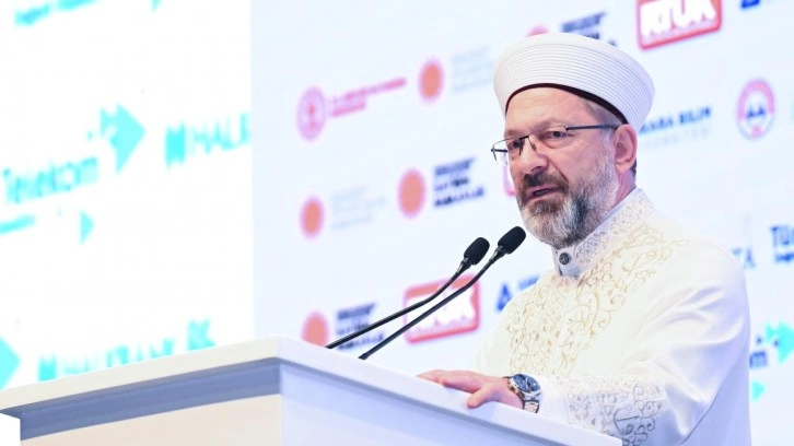 Diyanet İşleri Başkanı Erbaş'tan Kadir Gecesi mesajı