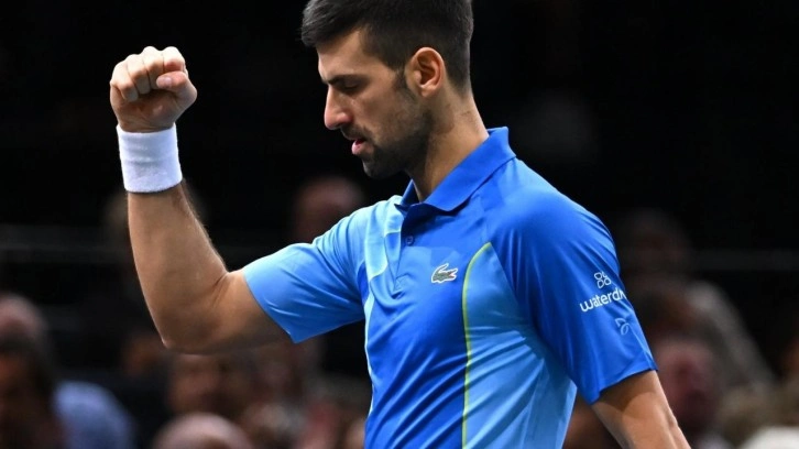 Djokovic, Paris Masters'ta kupaya uzandı