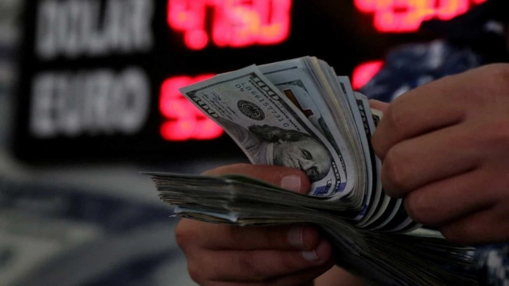 Dolar 20 Temmuz 2022'ye rekor kırarak başladı! İşte dolar, euro ve altında son durum