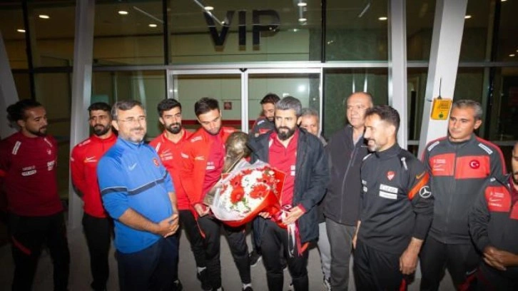 Dünya şampiyonu Ampute Futbol Milli Takımı, Ankara'ya geldi