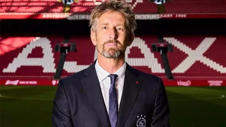 Edwin van der Sar, Ajax'tan ayrılıyor