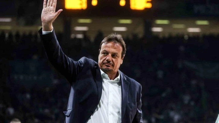 Ergin Ataman hastaneye kaldırıldı!