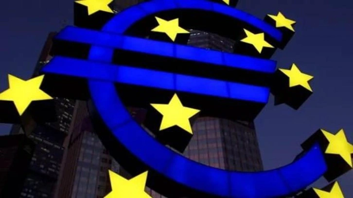 Euro Bölgesi'nde perakende satışlar geriledi