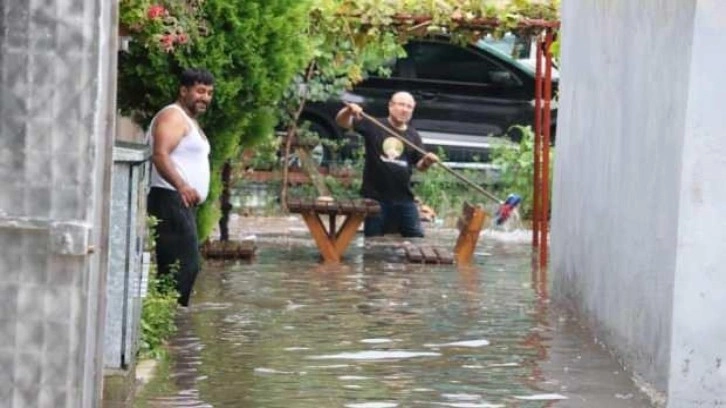 Evleri su bastı, vatandaşlar CHP'li belediyeye isyan etti