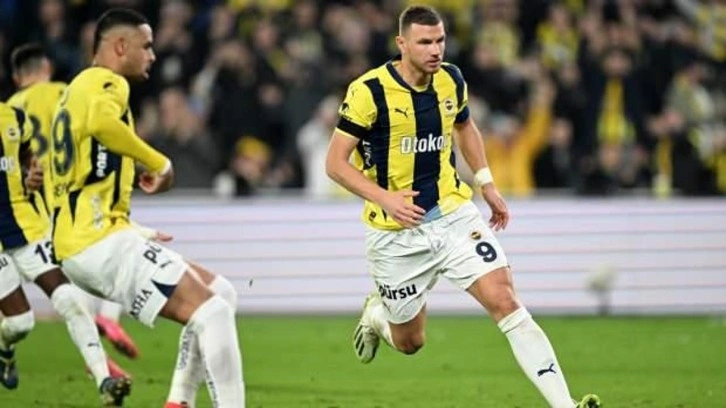 Fenerbahçe, 9 kişi kalan Rizespor'u son dakikalarda yıktı!