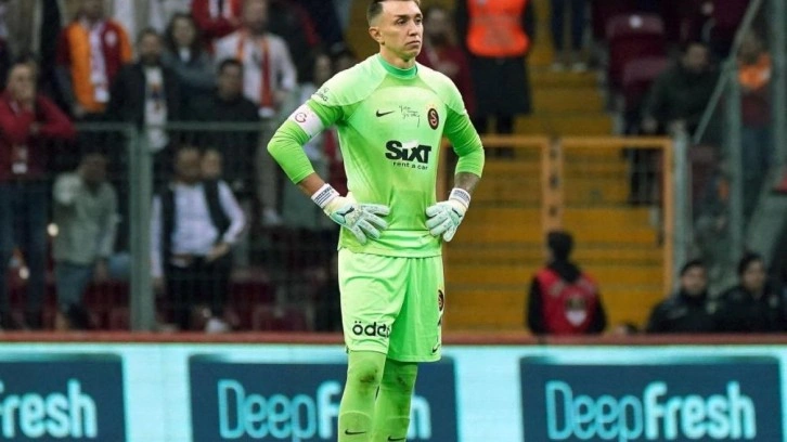 Fernando Muslera: 