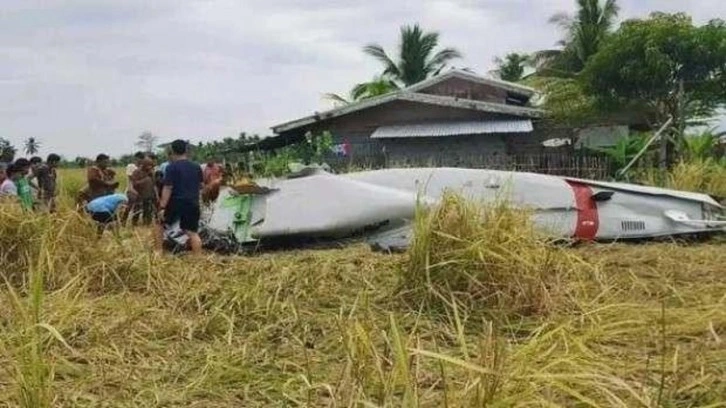 Filipinler’de küçük uçak düştü: 4 ölü