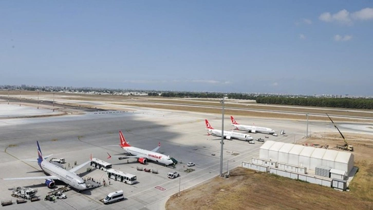 Fraport TAV Antalya Havalimanı'nda 30 Ağustos etkinliği düzenlendi