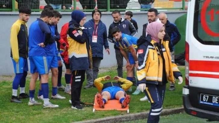 Futbolcunun diz kapağı çıktı! Maç sonu ortalık karıştı