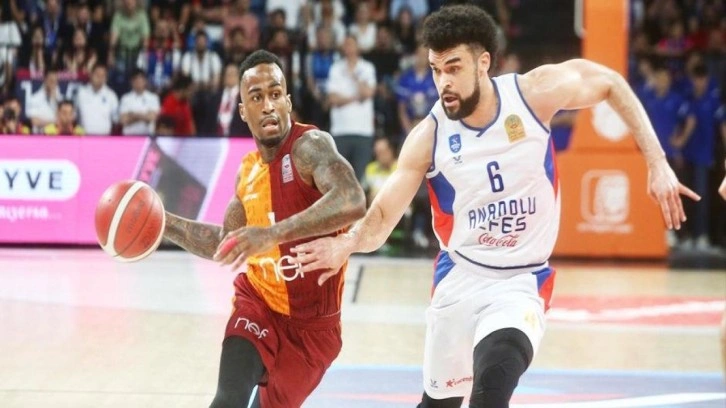 Galatasaray, Anadolu Efes'i farka boğdu!