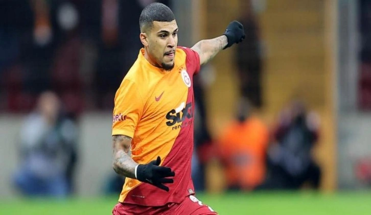 Galatasaray'da Yedlin ile yollar ayrıldı