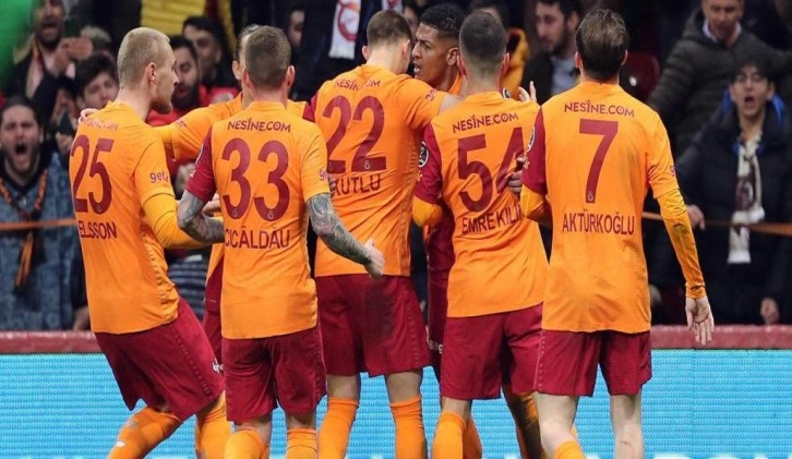 Galatasaray'ın Barcelona maçı kadrosu belli oldu!