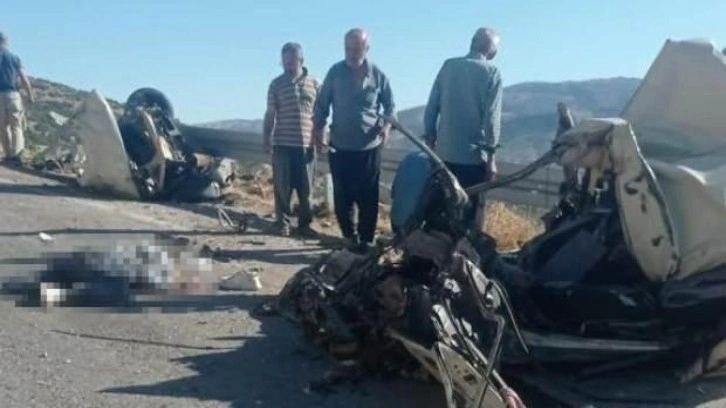 Gaziantep’te feci kaza: 4 kişi hayatını kaybetti