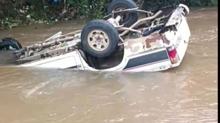 Giresun'da otomobil dere yatağına uçtu: 1 ölü, 2 yaralı