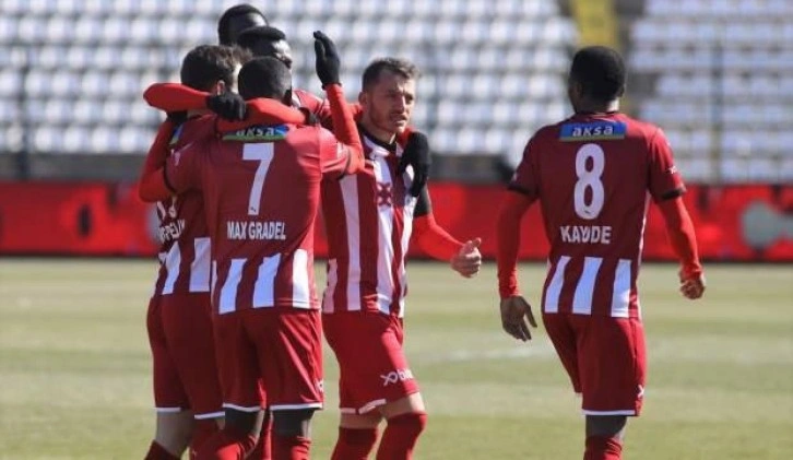 Gol düellosunda turu kapan Sivasspor oldu!