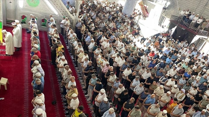 Hamas Siyasi Büro Başkanı Heniyye için gıyabi cenaze namazı kılındı