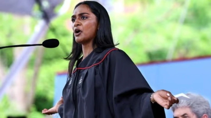 Harvard öğrencisinden mezuniyet konuşmasında üniversite yönetimine tepki