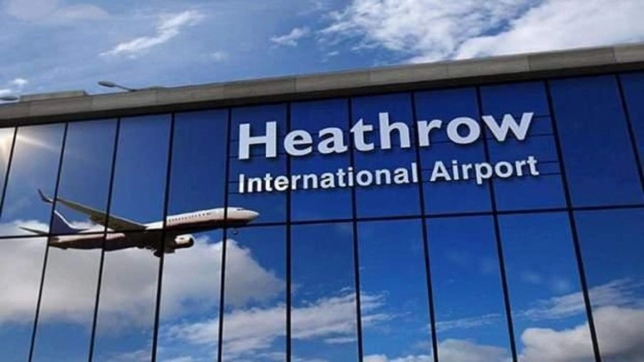 Heathrow Havalimanı'nda uçuşlar yeniden başladı