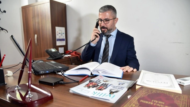 Hem şaşırttı hem de güldürdü: Ramazan'da 'Alo Fetva Hattı'na yoğun ilgi!