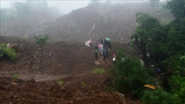 Hindistan'ın güneyinde meydana gelen toprak kaymalarında ölü sayısı 167'ye çıktı