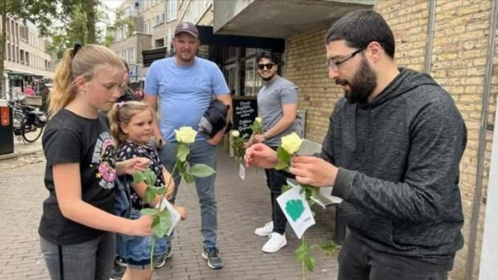 Hollanda'da 'Buyurun, ben Müslüman'ım' etkinliği düzenlendi