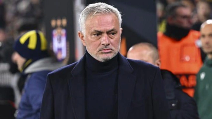 İngilizler duyurdu: Mourinho, Yusuf Akçiçek'le intikam aldı