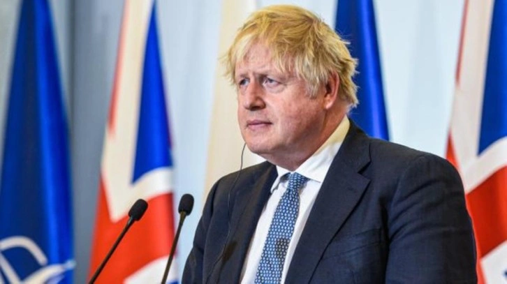 İngiltere Başbakanı Boris Johnson, Ukraynalıların ülkeye kontrolsüz giremeyeceğini söyledi