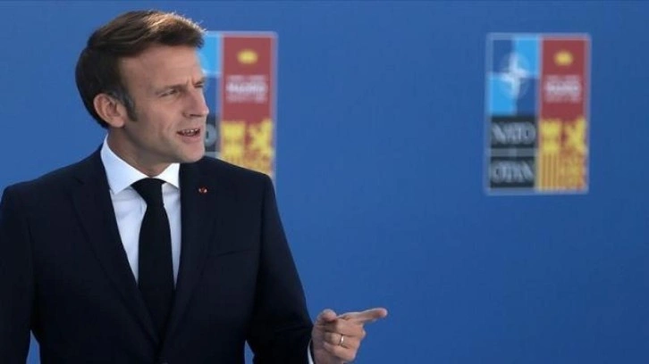 İran Cumhurbaşkanı Reisi, Fransız mevkidaşı Macron ile görüştü