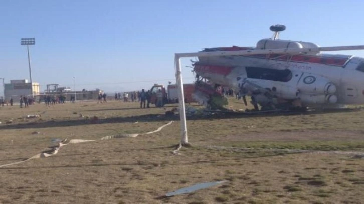 İran'da bakanı taşıyan helikopter düştü