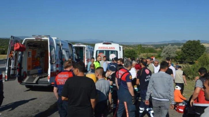 İşçi servisi devrildi: Çok sayıda yaralı var