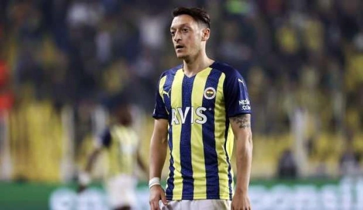 İsmail Kartal açıkladı! Mesut Özil kadroda neden yok?