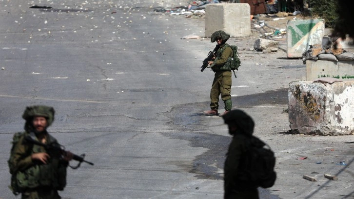 İsrail askerleri kana doymuyor! Batı Şeria'da 4'ü çocuk, 7 Filistinliyi öldürdüler