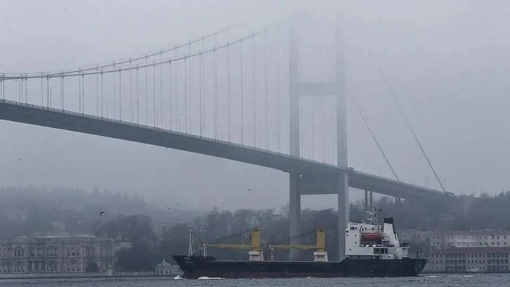 İstanbul Boğazı gemi trafiğine açıldı