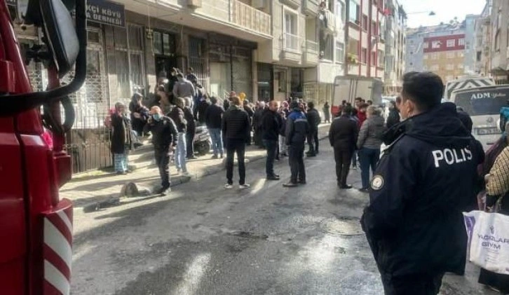 İstanbul Esenler'de yangın: Bir kişi hayatını kaybetti!