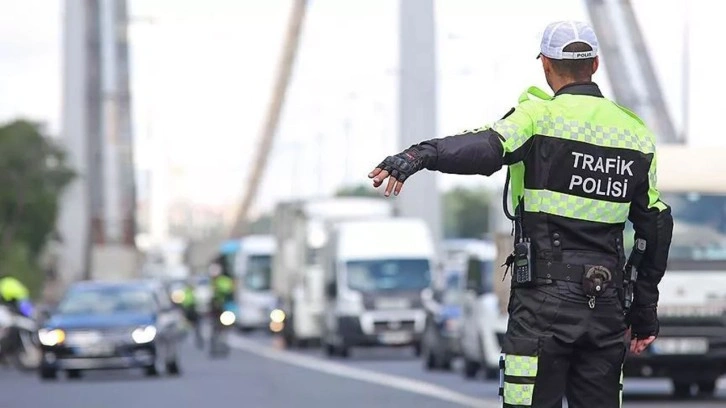 İstanbul’da bazı yollar trafiğe kapatıldı! İşte 1 Mayıs kutlamaları için kapatılan yollar