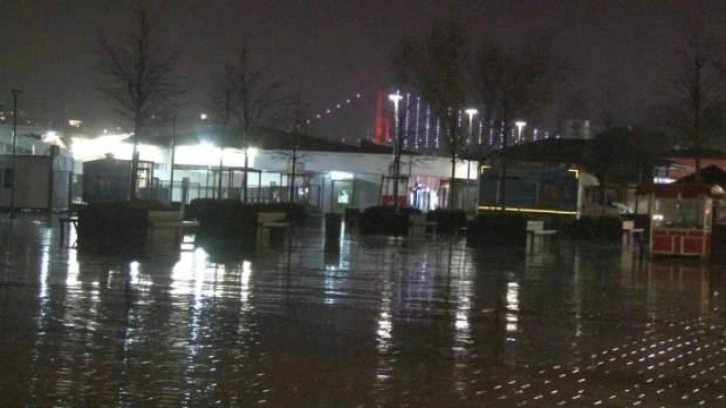 İstanbul'da beklenen yağış başladı