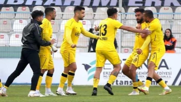 İstanbulspor Süper Lig yolunda final kapısını araladı!