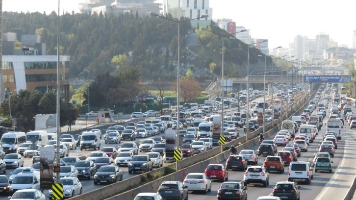 İstanbul'un ulaşım sorununa hızlı metro önerisi